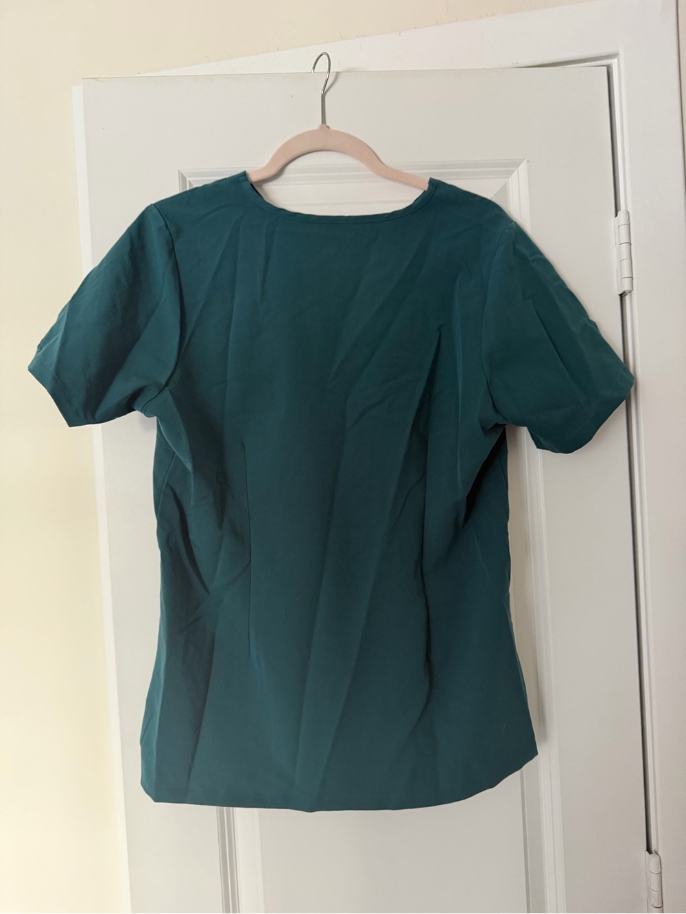 Mandala Women’s Medium single pocket scrub top - Caribbean Blue - Picture 2 of 5